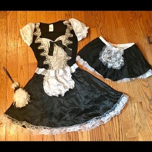 Womans French Maid deluxe Halloween Costume one Sz